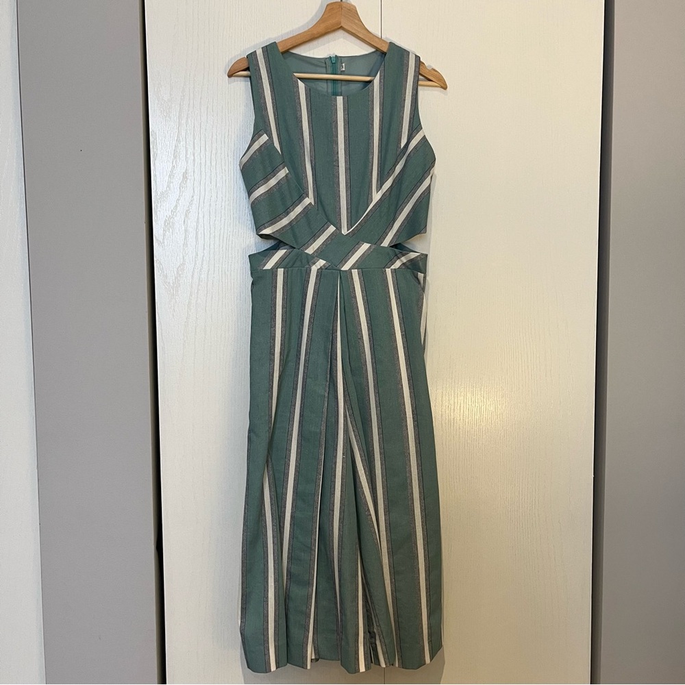 Striped jumpsuit with cutouts